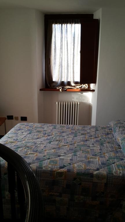 B&B Chanoux Aosta Habitación foto